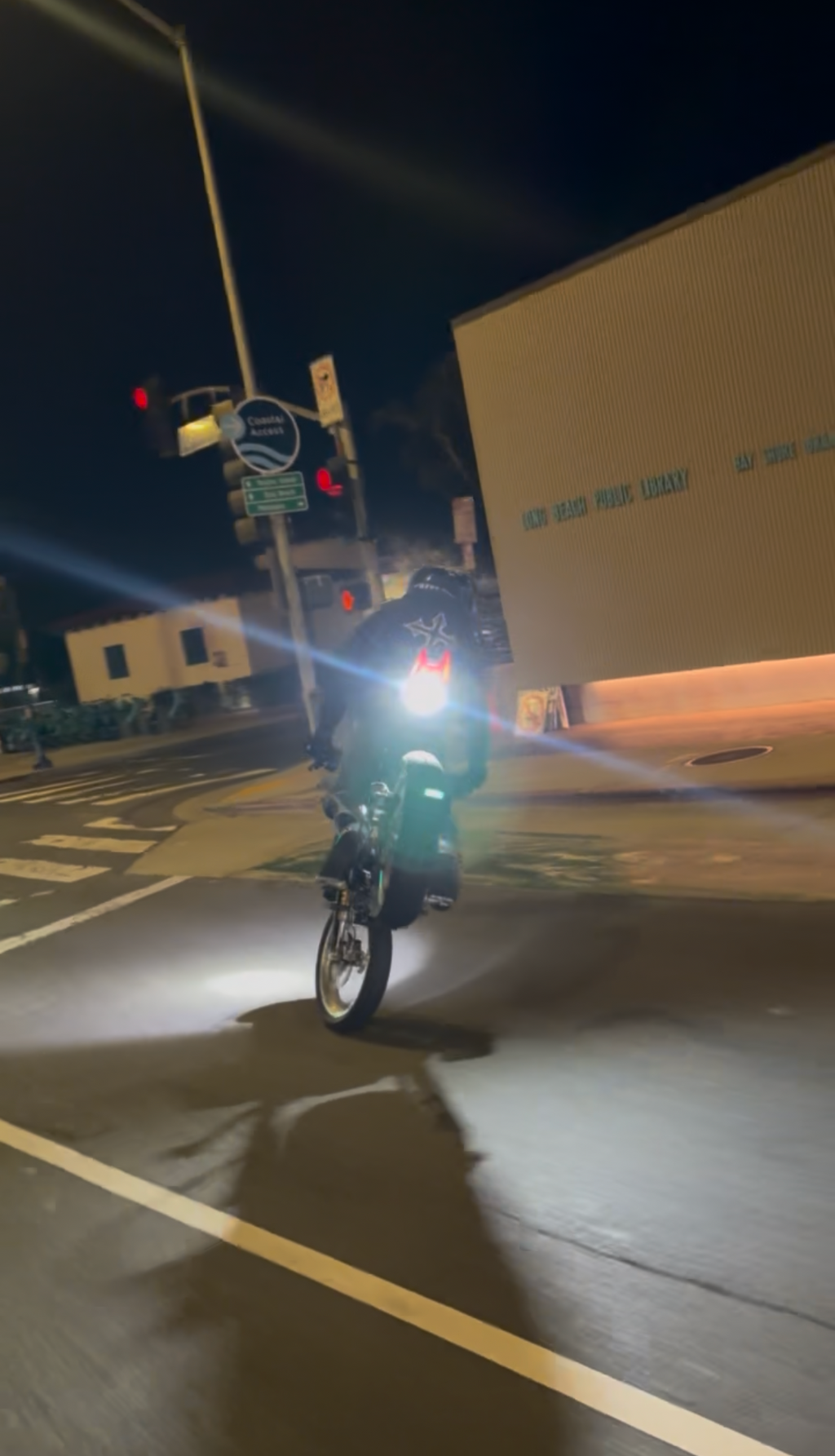 V3 Ultra Dual Rocklight+Tail light (Plug and play)